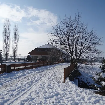 게스트하우스 Rybarska Basta A Dobys Solcany